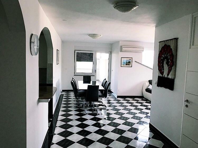 Mundial Apartments Njivice Ngoại thất bức ảnh